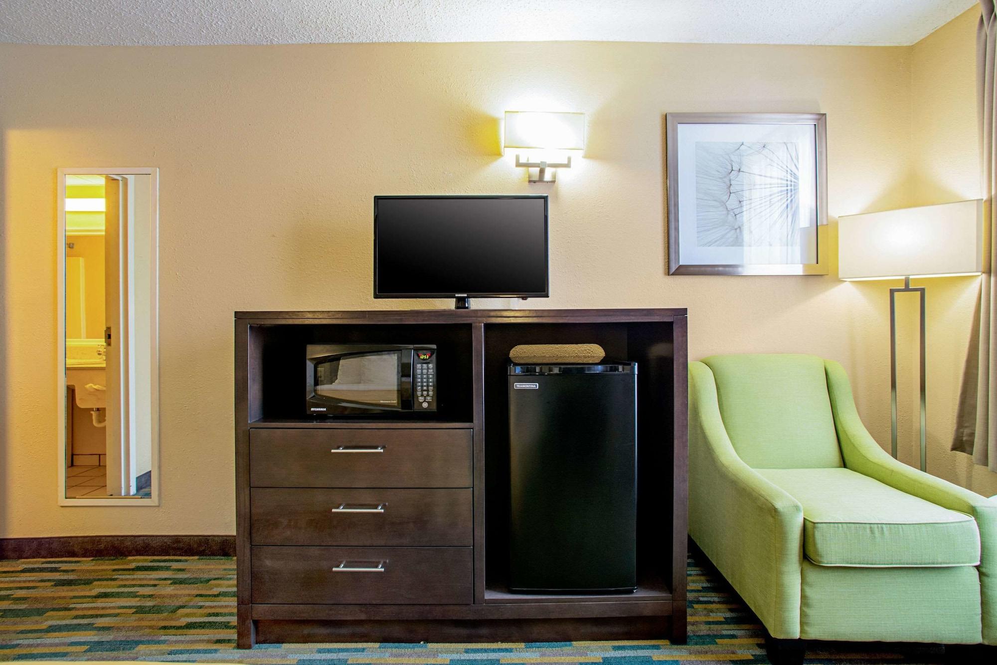 Quality Inn Near Six Flags St. Louis Pacific Ngoại thất bức ảnh