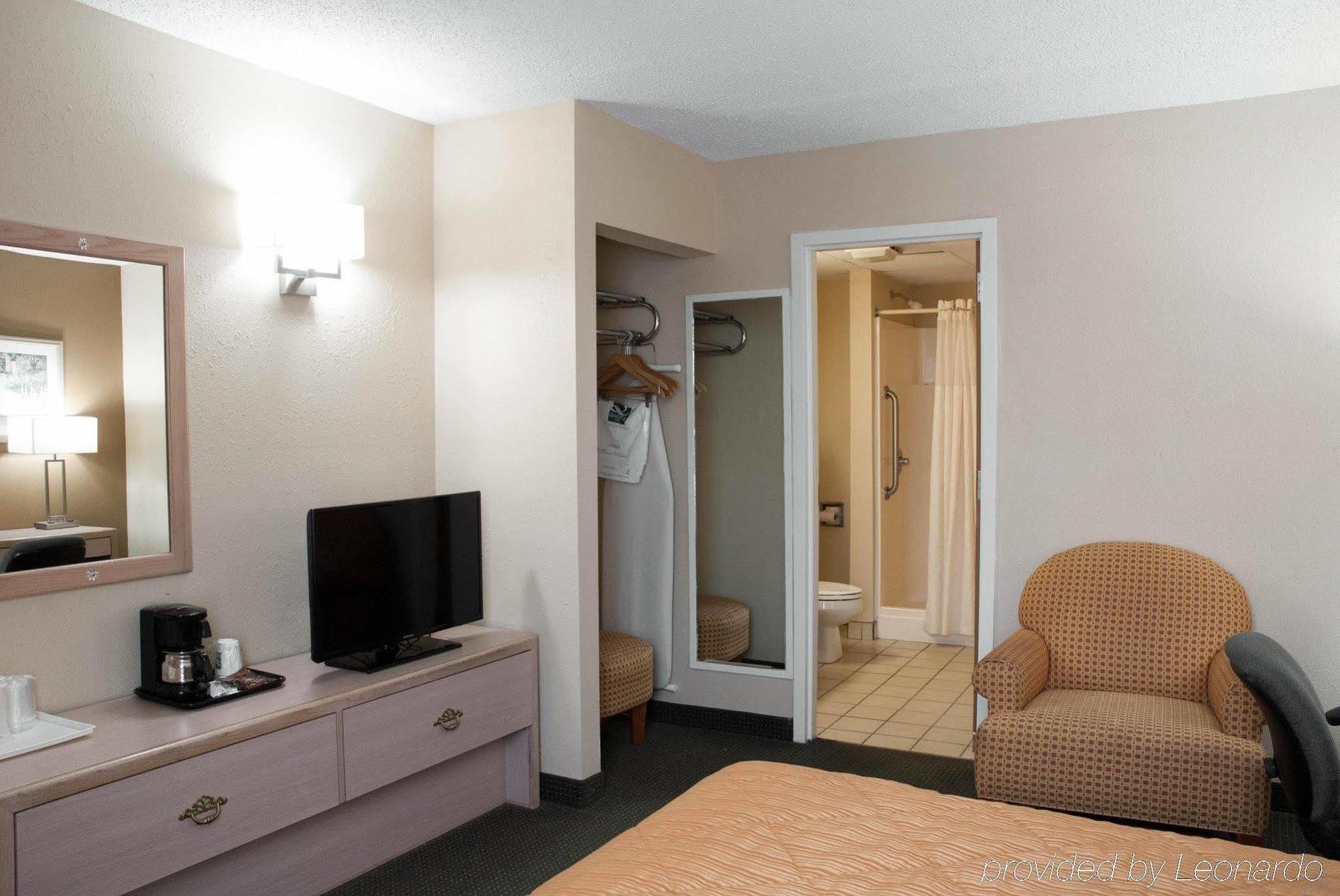 Quality Inn Near Six Flags St. Louis Pacific Ngoại thất bức ảnh