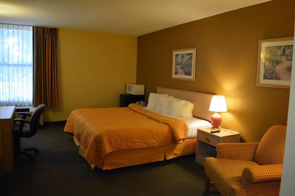 Quality Inn Near Six Flags St. Louis Pacific Ngoại thất bức ảnh